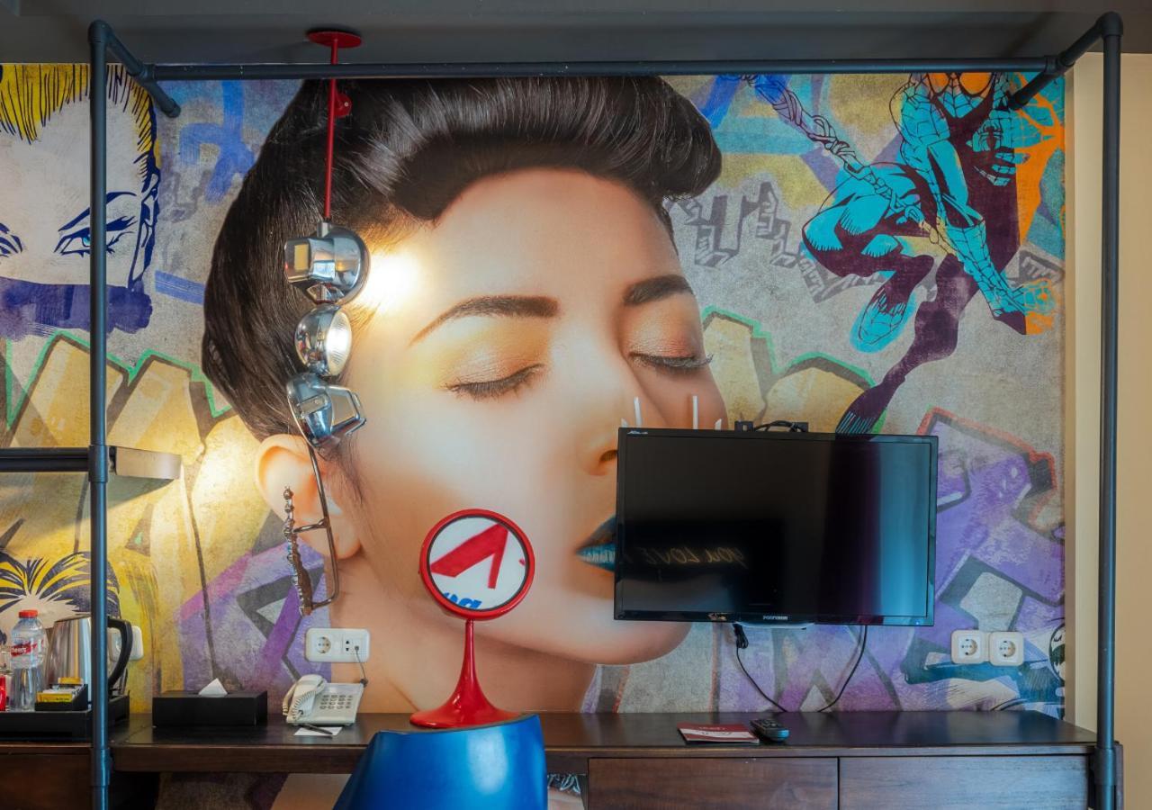 Viva Dash Hotel Seminyak Екстериор снимка