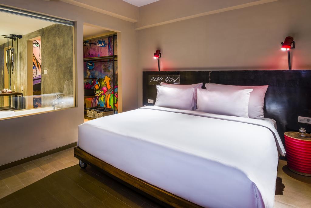 Viva Dash Hotel Seminyak Екстериор снимка